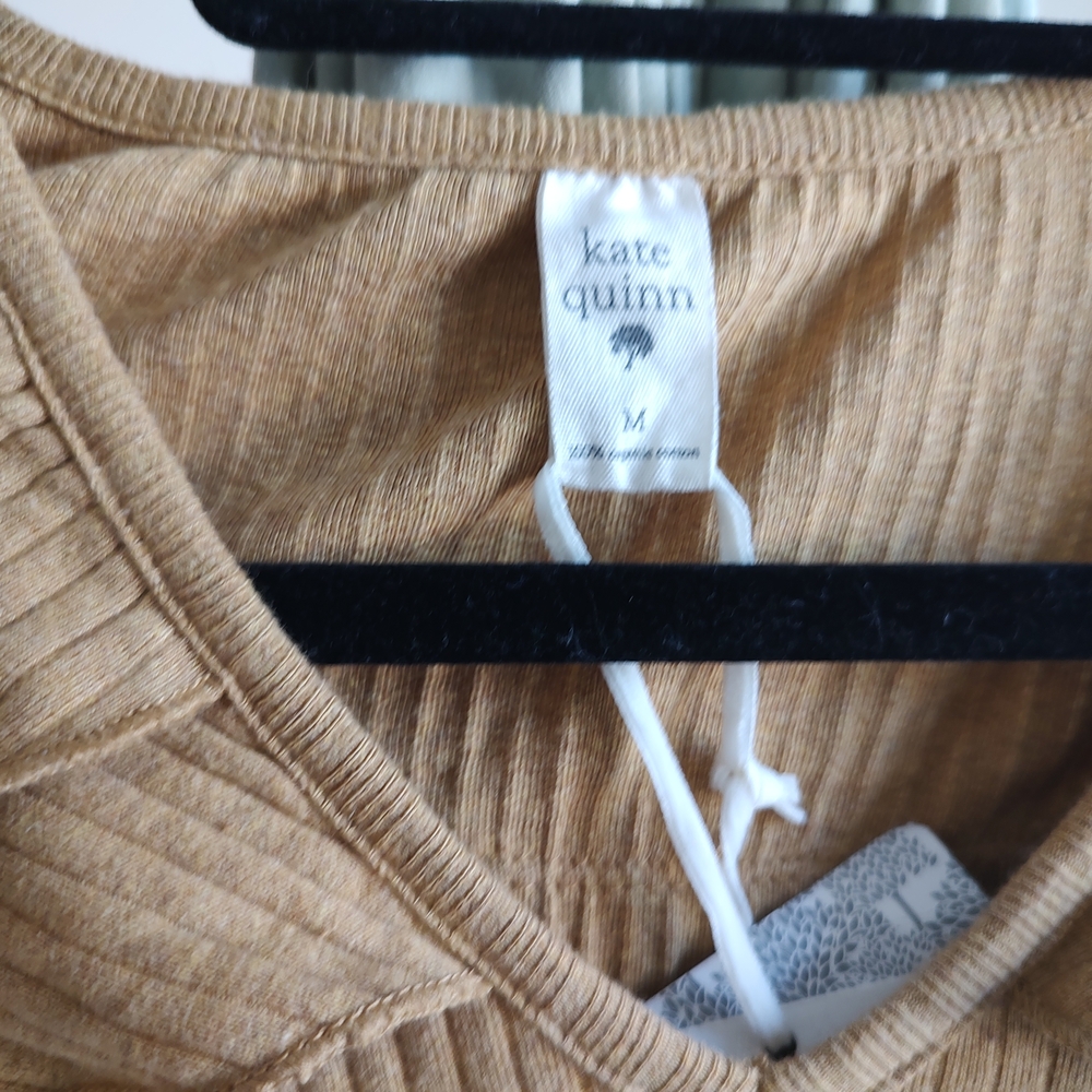 Ruffled V-Neck Ribbed Sweater - Picture 2 of 4